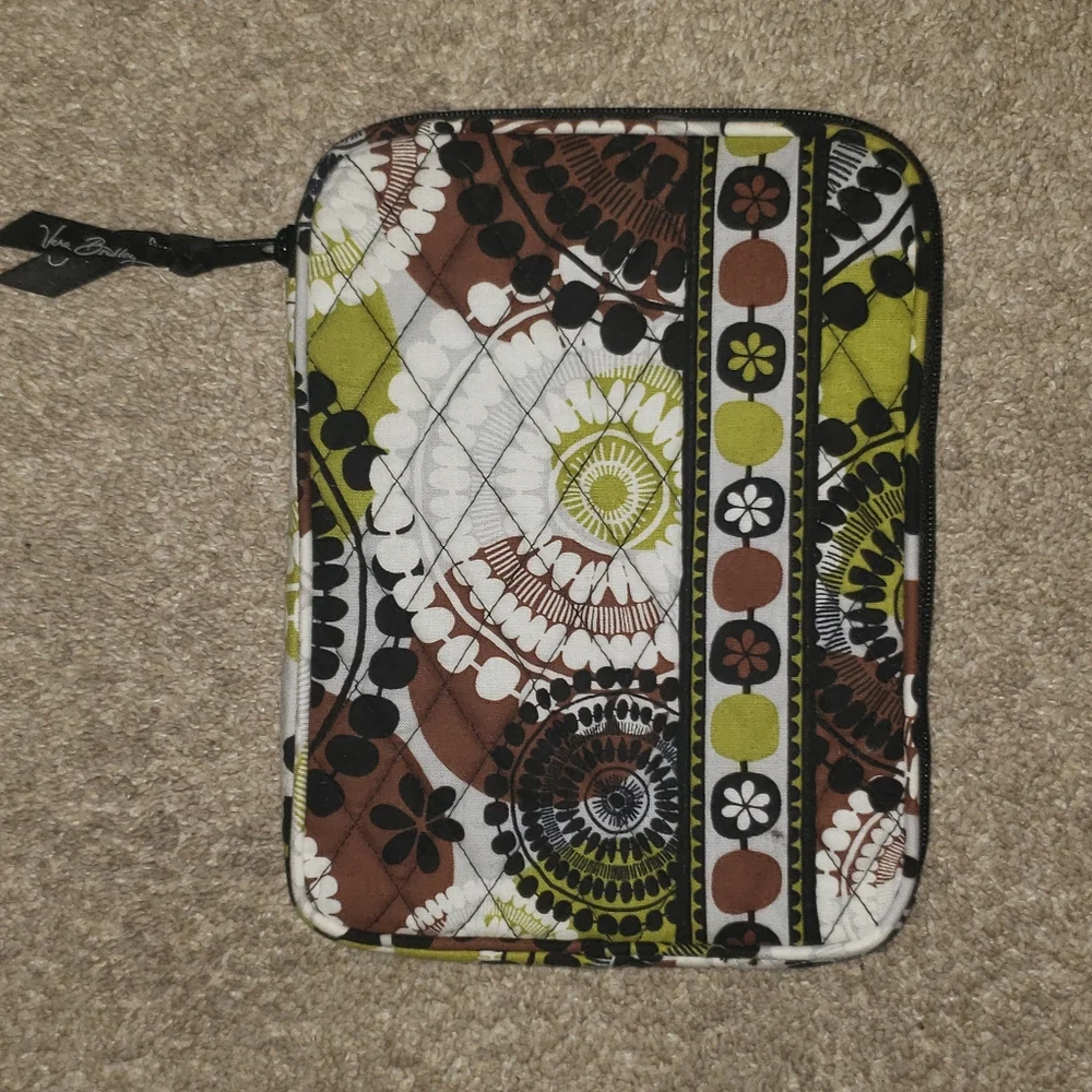 Vera Bradley Tablet Case - NWOT
